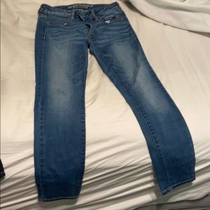 American eagle blue jeans